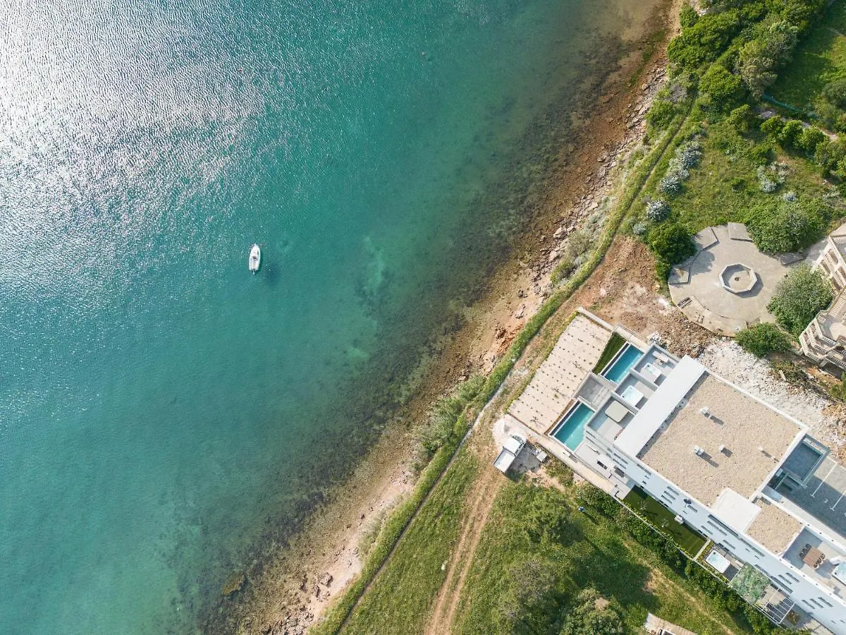 Salt&Soul Residence Povljana